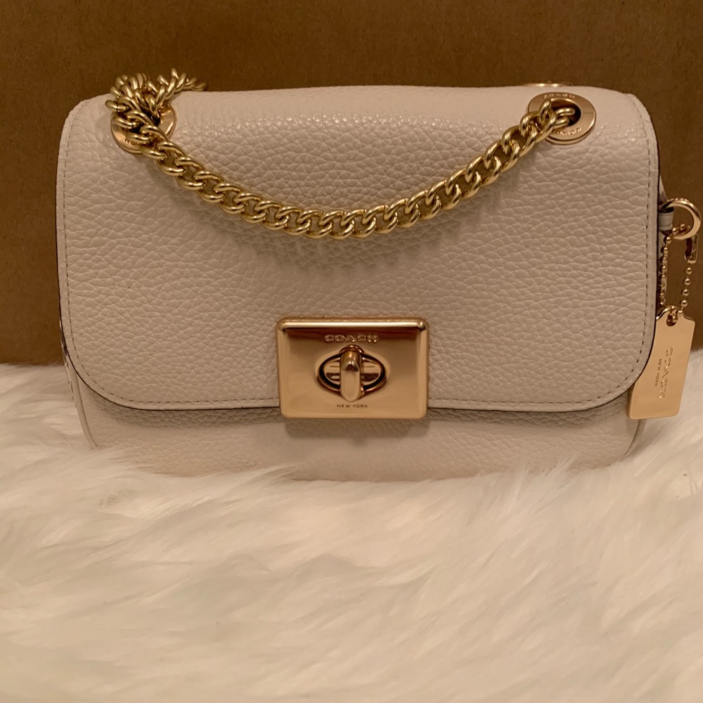 💕 NEW💕COACH CROSSBODY/ SHOULDER BAG